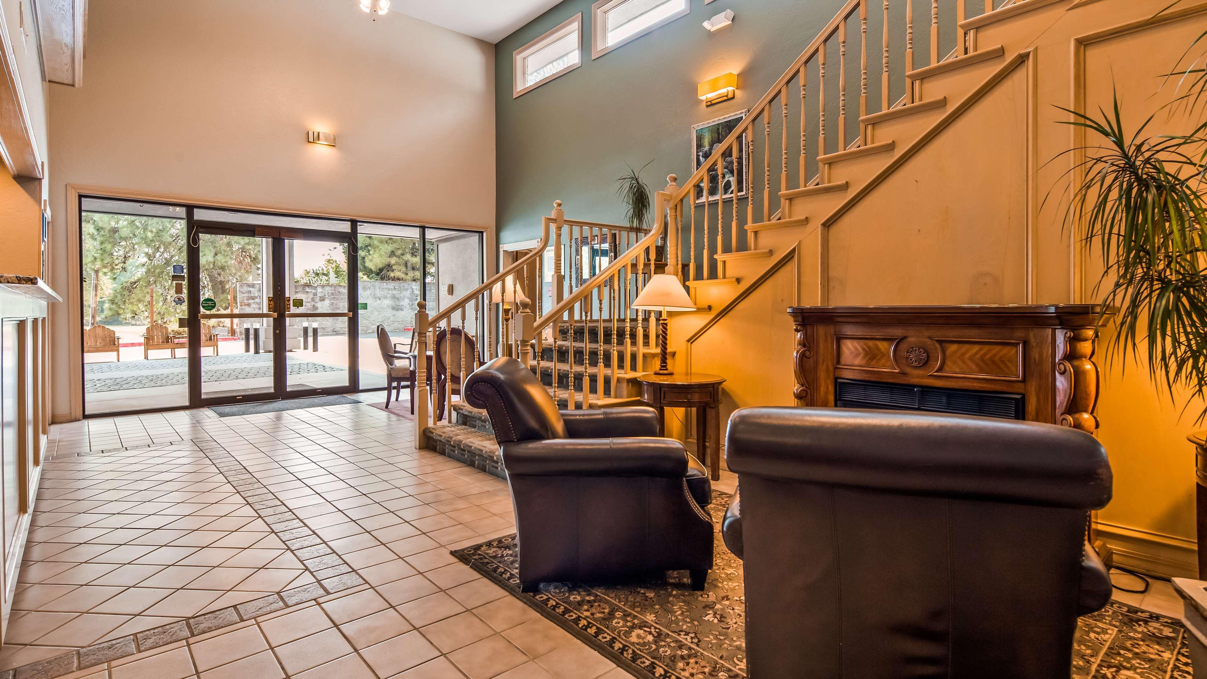Best Western Inn At The Rogue Rogue River Buitenkant foto