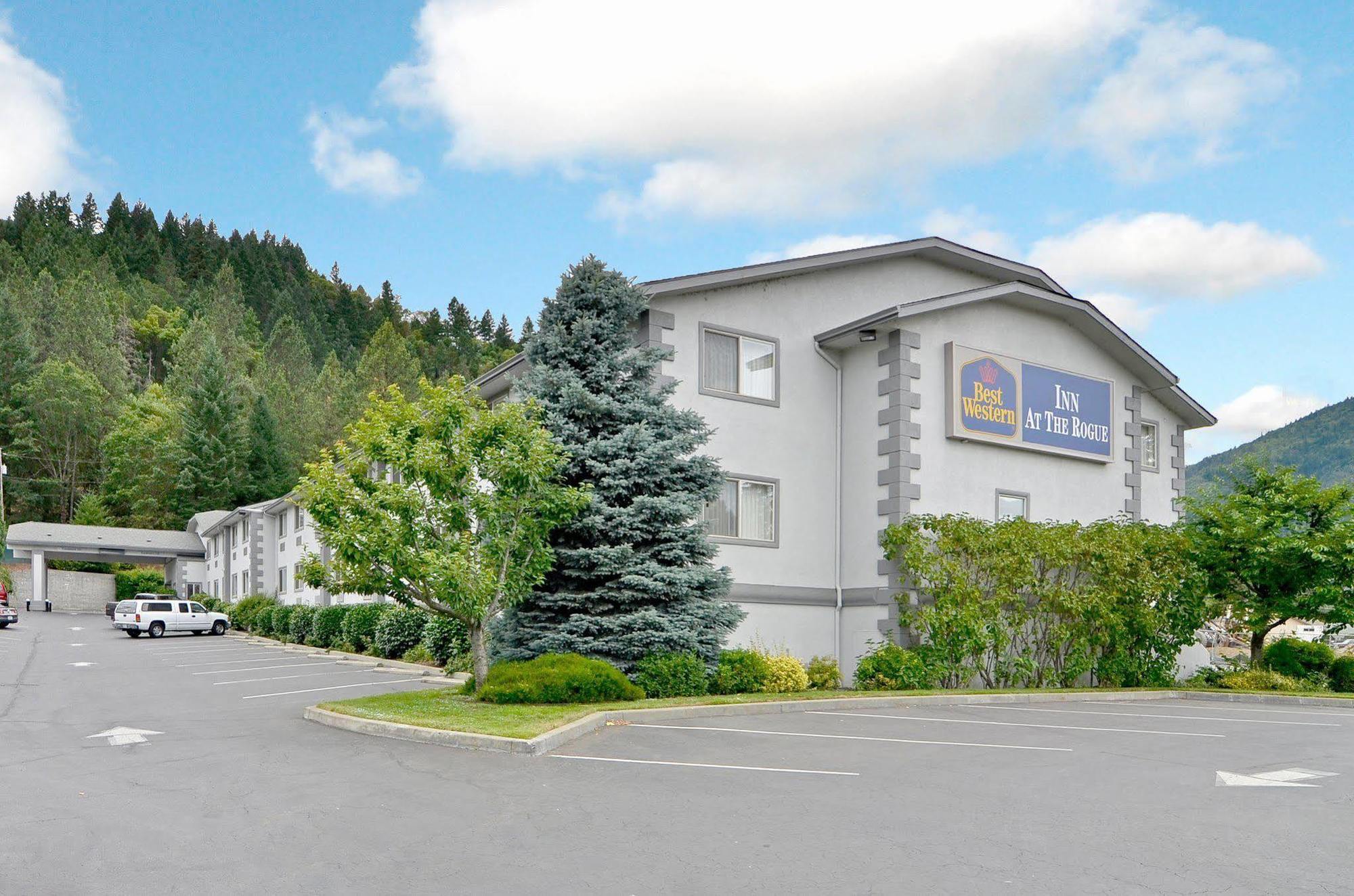 Best Western Inn At The Rogue Rogue River Buitenkant foto